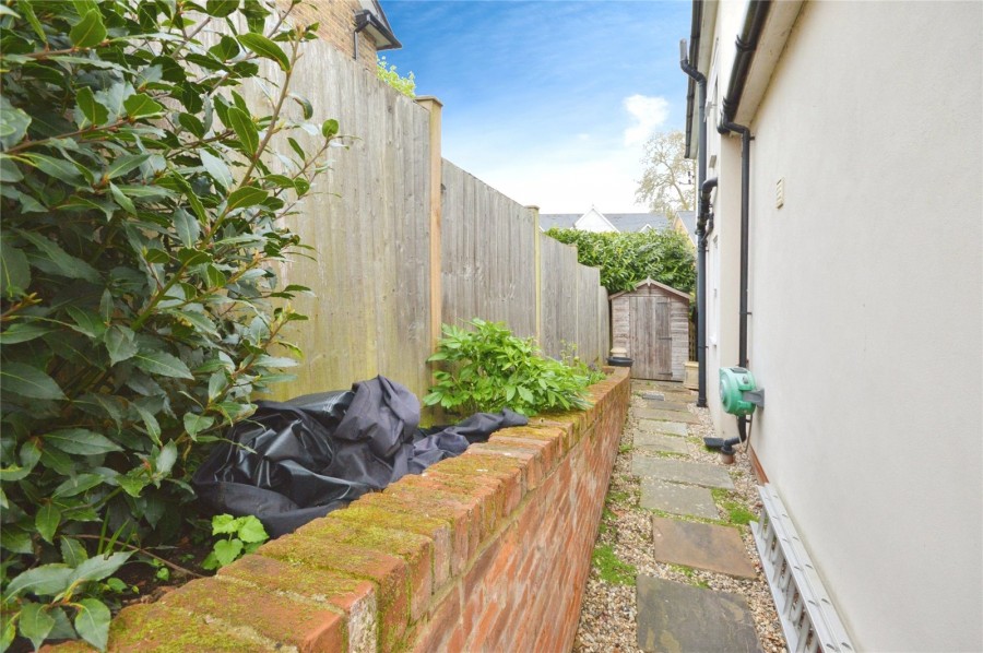 Apton Road, Bishops Stortford, Hertfordshire
