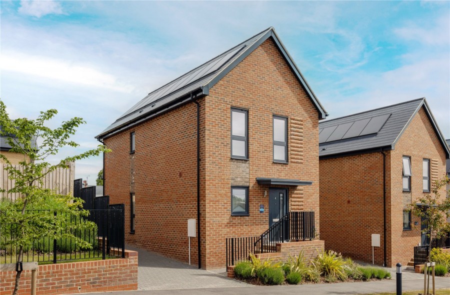 London Road, Newport, Essex