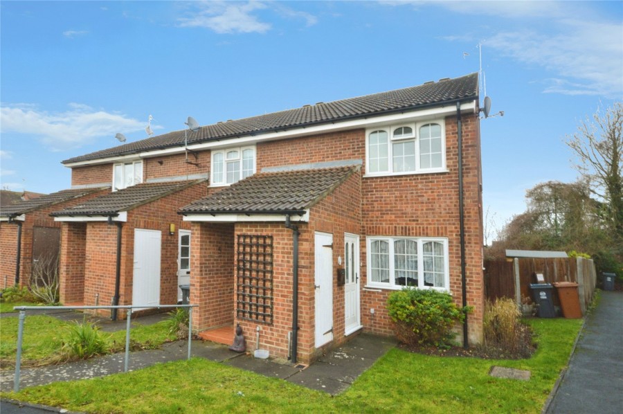 1 bedroom Flat for Sale Bishop's Stortford, Hertfordshire