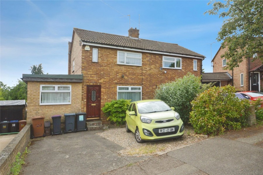 2 bedroom House for Sale Bishop's Stortford, Hertfordshire