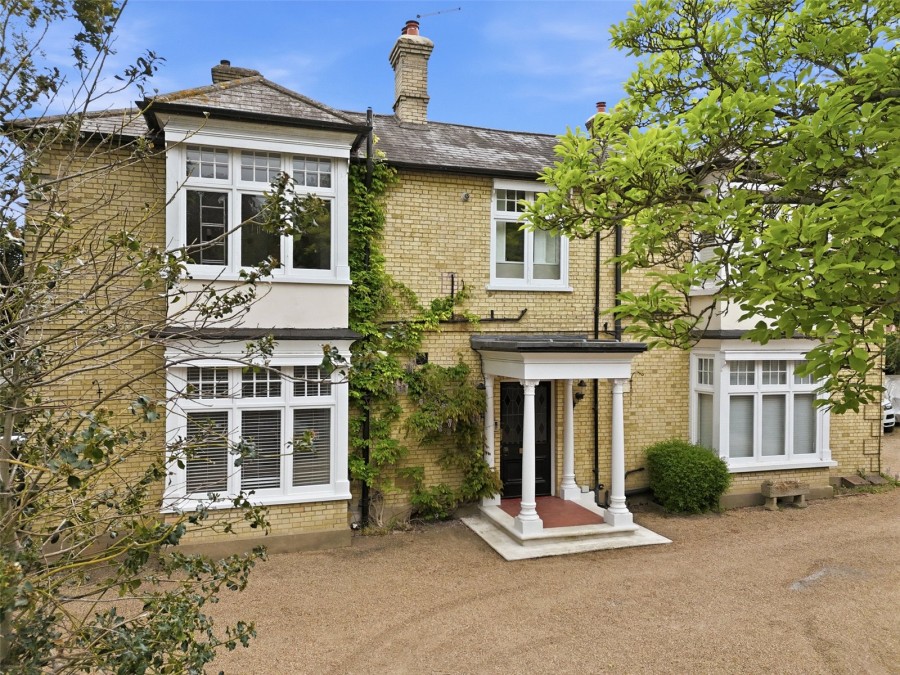 2 bedroom Flat for Sale Old Harlow, Essex