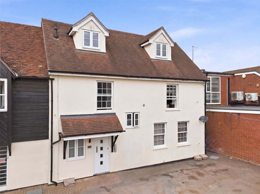 2 bedroom Flat for Sale Sawbridgeworth, Hertfordshire