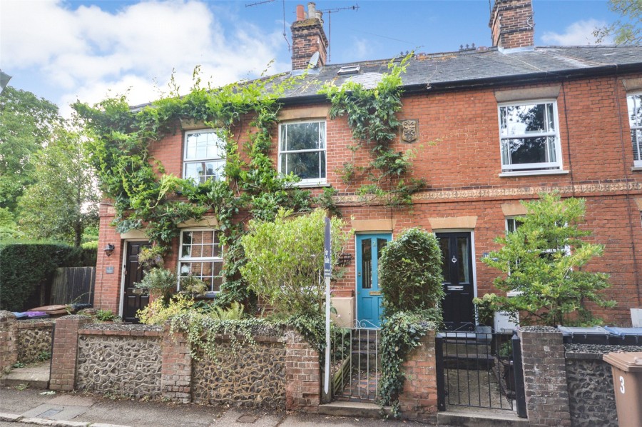 2 bedroom House for Sale Much Hadham, Hertfordshire