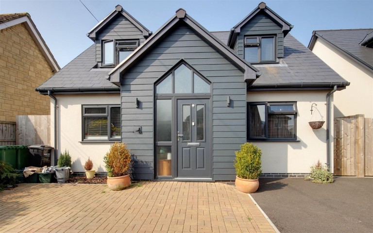 The Quarry, Cam, Dursley