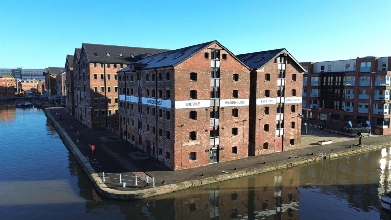 Biddle & Shipton, Gloucester Docks