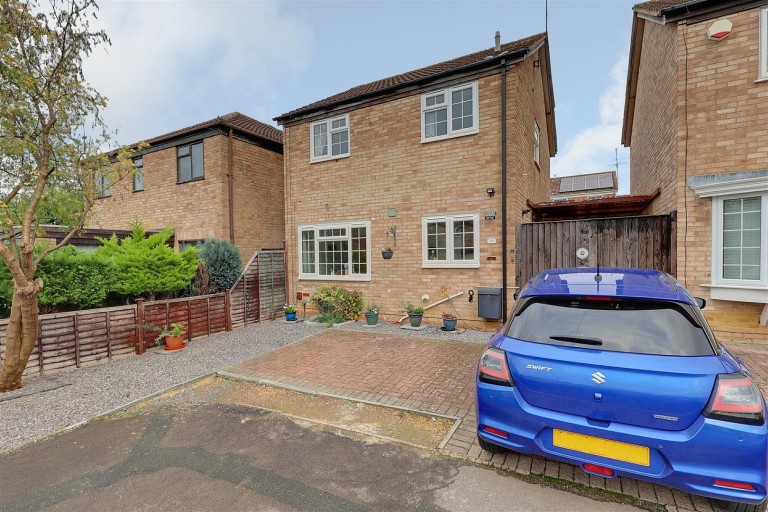 Mandara Grove, Abbeydale, Gloucester