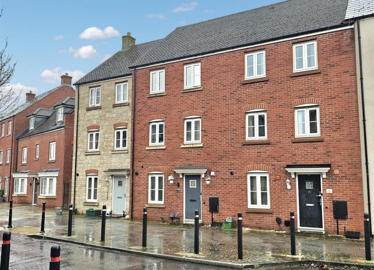 Typhoon Way, Brockworth, Gloucester