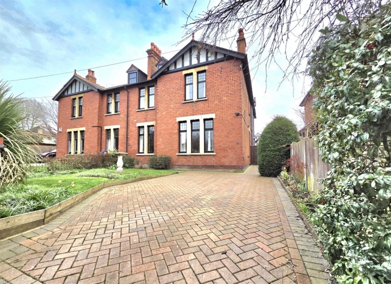 Heathville Road, Gloucester