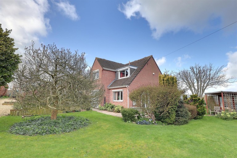 Horse Fair Lane, Newent