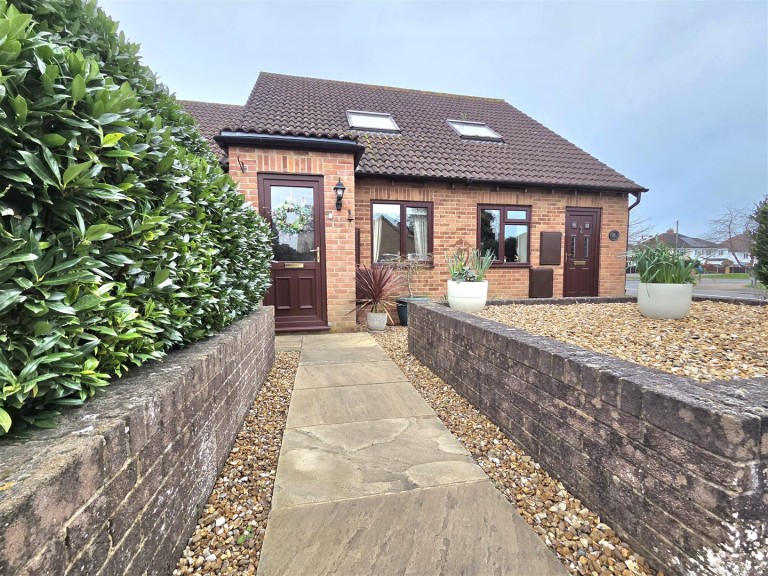 Milford Close, Gloucester