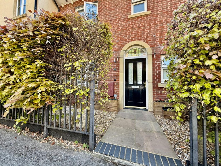 Pillowell Drive, Gloucester