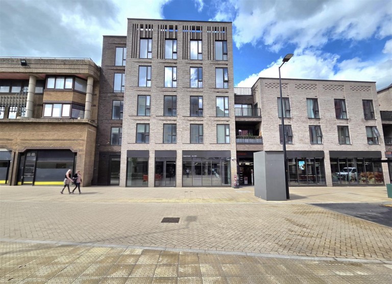 Whitefriars Apartments, Market Parade, Gloucester