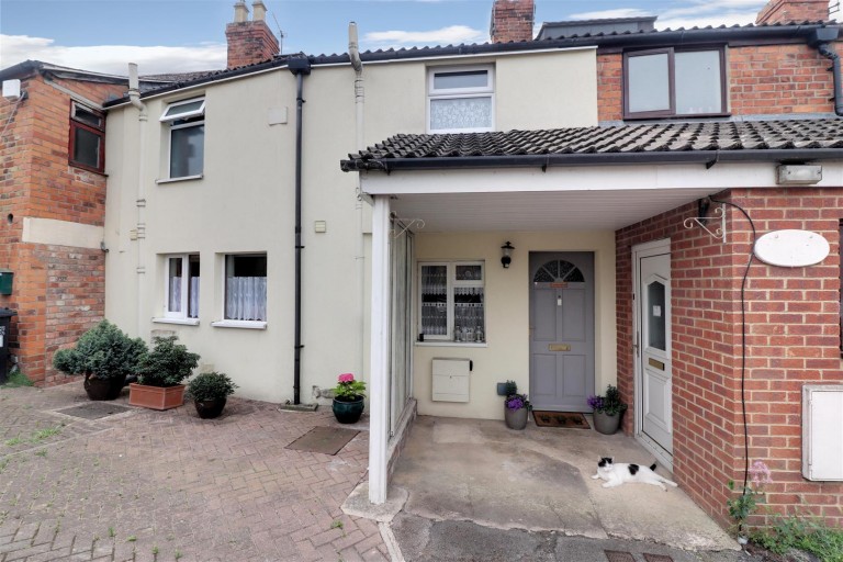 Gloucester Road, Stonehouse