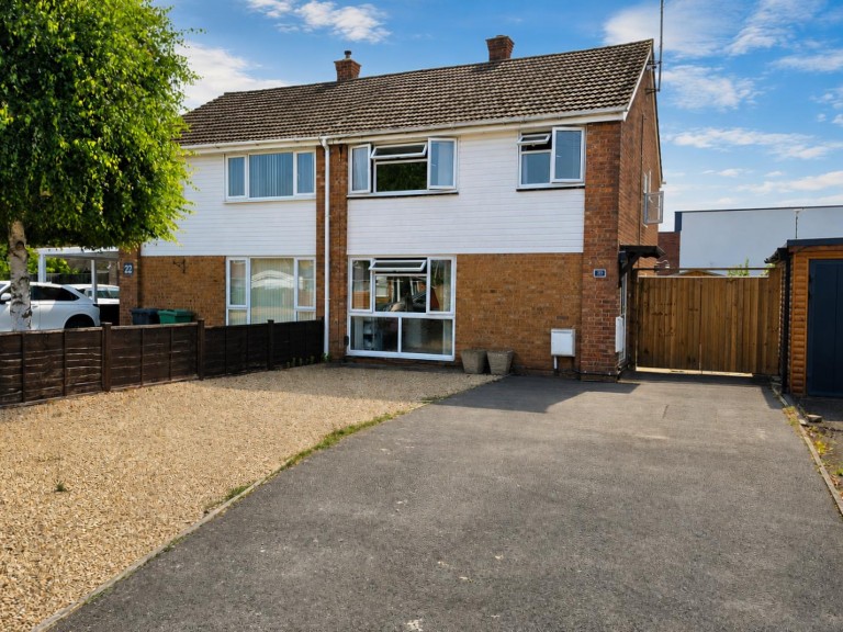 Insley Gardens, Hucclecote, Gloucester