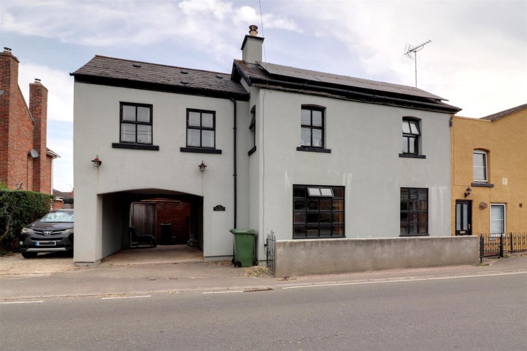 Alkerton, Eastington, Stonehouse