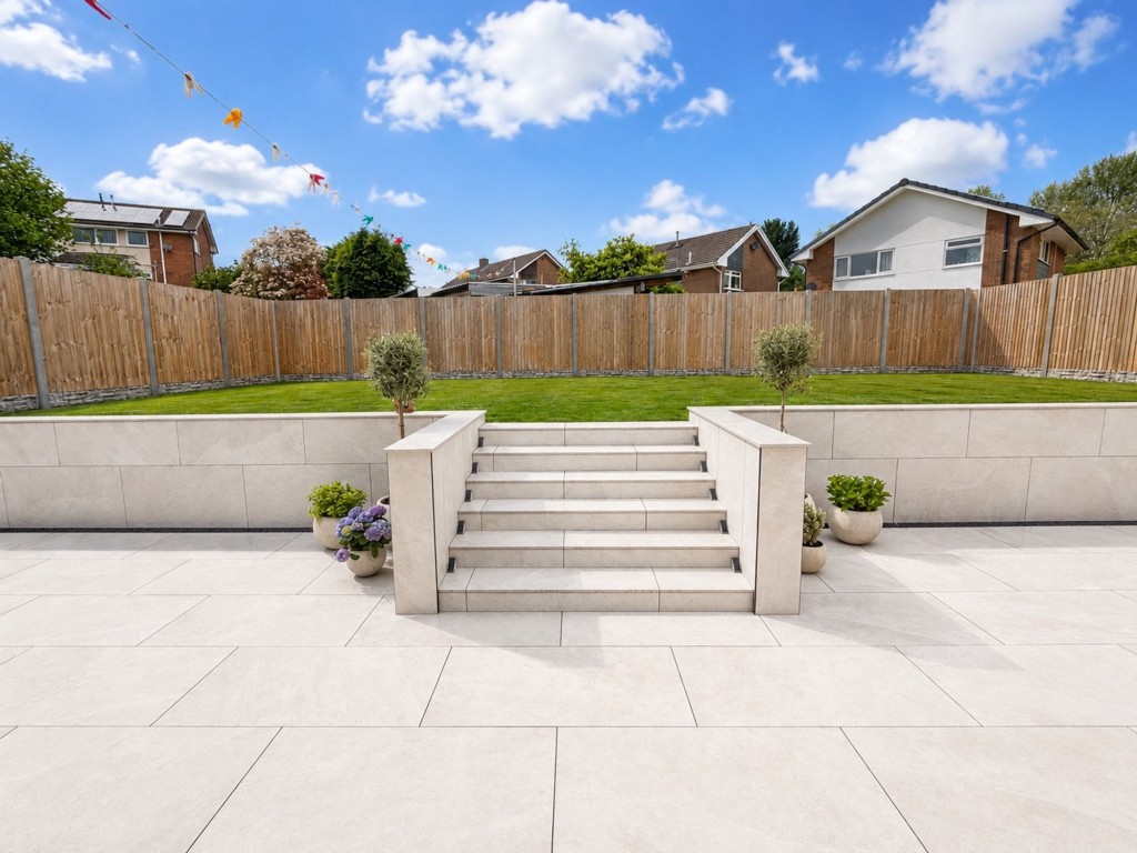 Image for Newbridge Road, Pontllanfraith, NP12