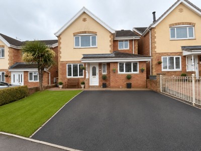 View full details for Cae Celyn, Crumlin, NP11