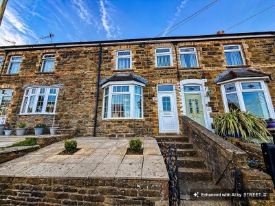 View full details for Maesycwmmer, Hengoed, CF82