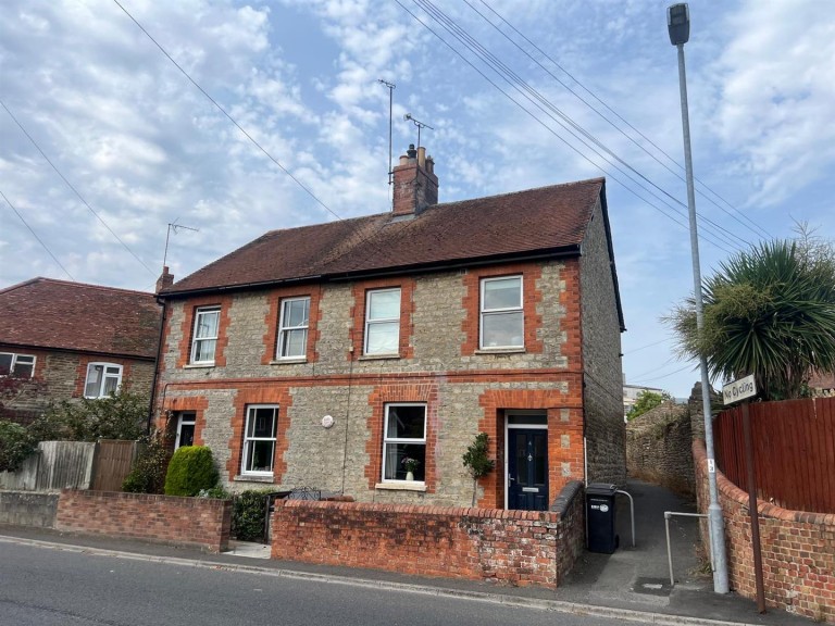 South Road Villas, Wincanton