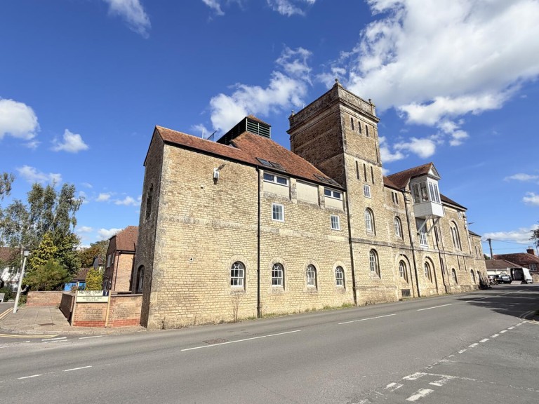 Milford Court, Gillingham