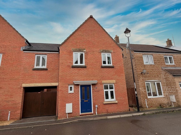 Wren Place, Gillingham