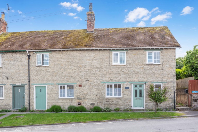 Salisbury Street, Mere