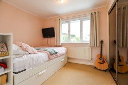 Elm Drive, Chapelhall, ML6