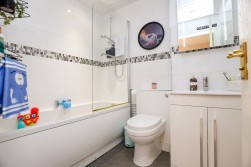 Elm Drive, Chapelhall, ML6