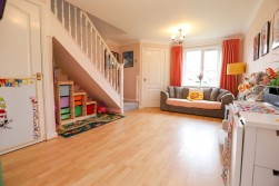 Elm Drive, Chapelhall, ML6