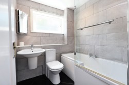 Hollowglen Road, Glasgow, G32