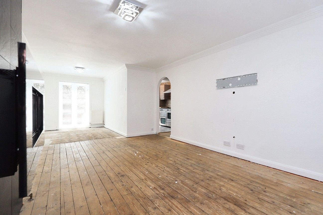 Hollowglen Road, Glasgow, G32