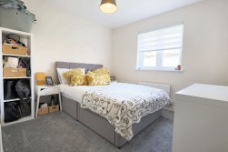 Lambourne Crescent, Coatbridge, ML5
