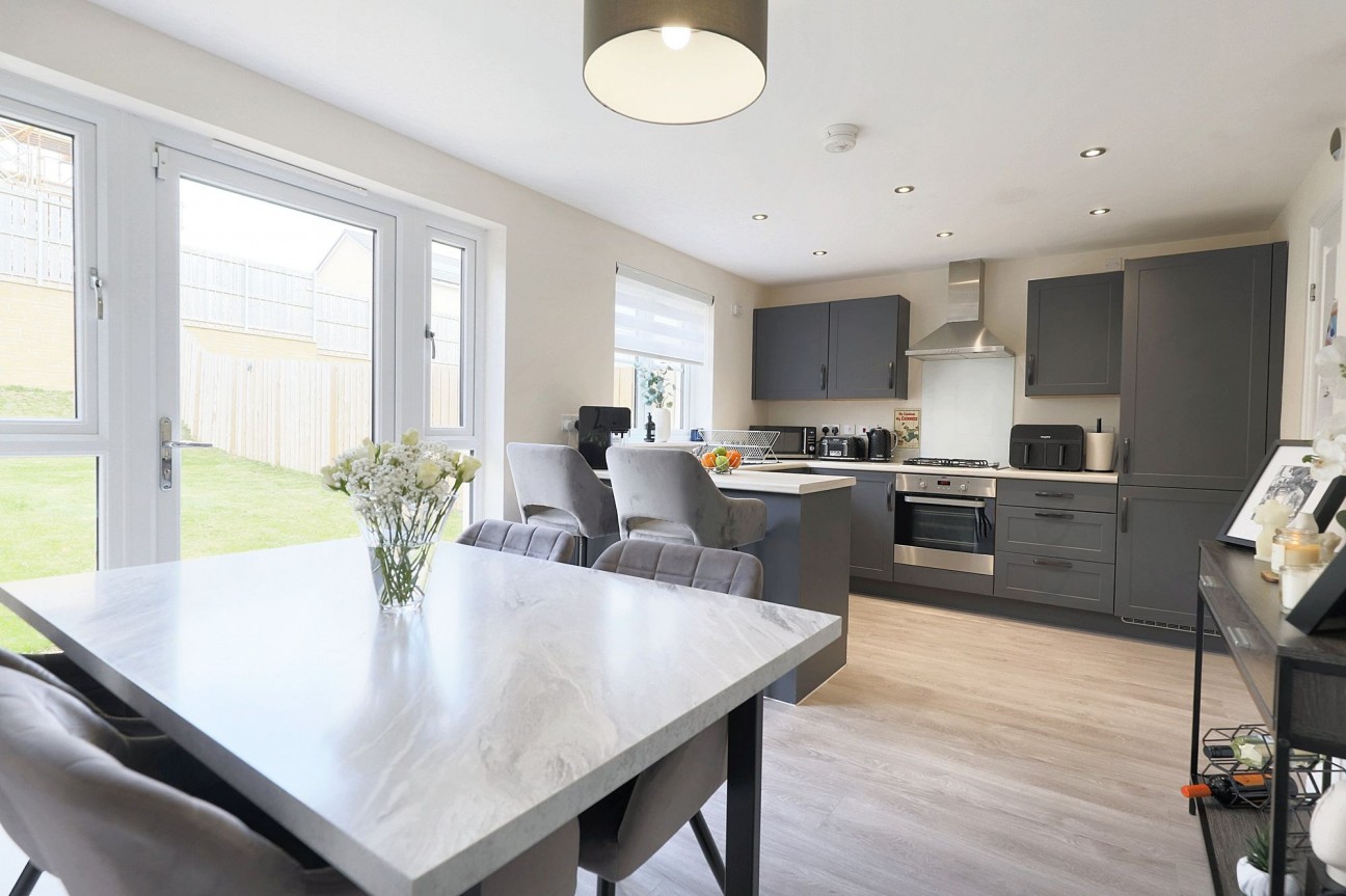 Lambourne Crescent, Coatbridge, ML5