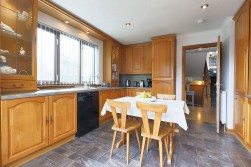 Station Road, Caldercruix, ML6