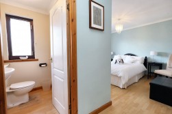 Station Road, Caldercruix, ML6