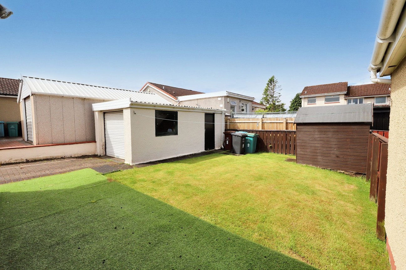 St. Boswells Drive, Coatbridge, ML5
