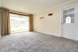 St. Boswells Drive, Coatbridge, ML5