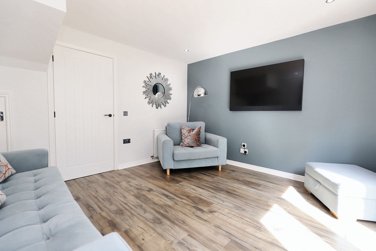 Inverlochy Road, Airdrie, ML6