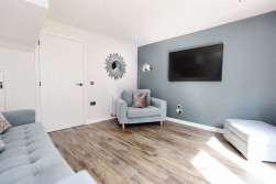 Inverlochy Road, Airdrie, ML6