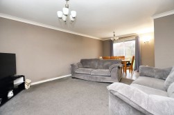 Deanstone Place, Coatbridge, ML5