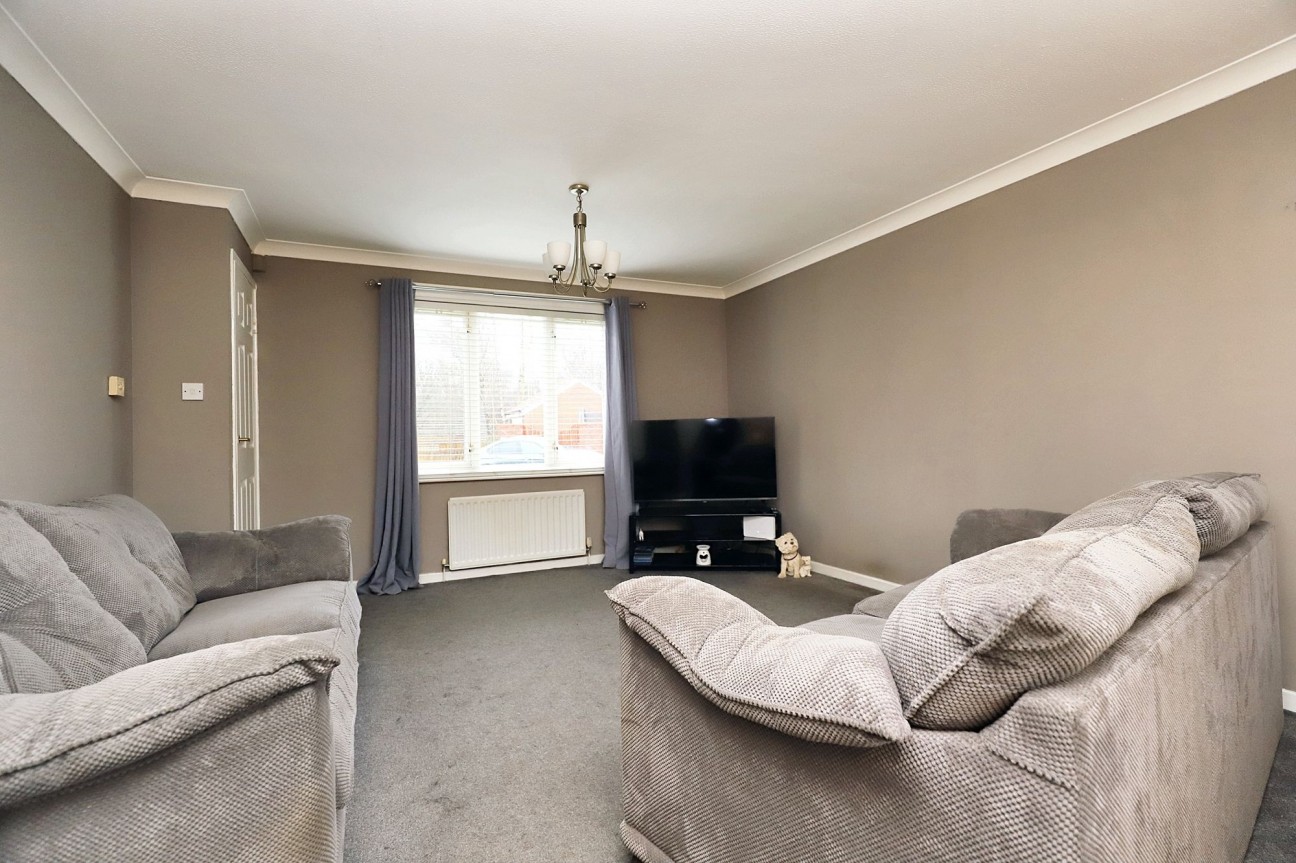 Deanstone Place, Coatbridge, ML5