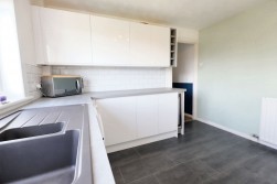 Melrose Place, Coatbridge, ML5