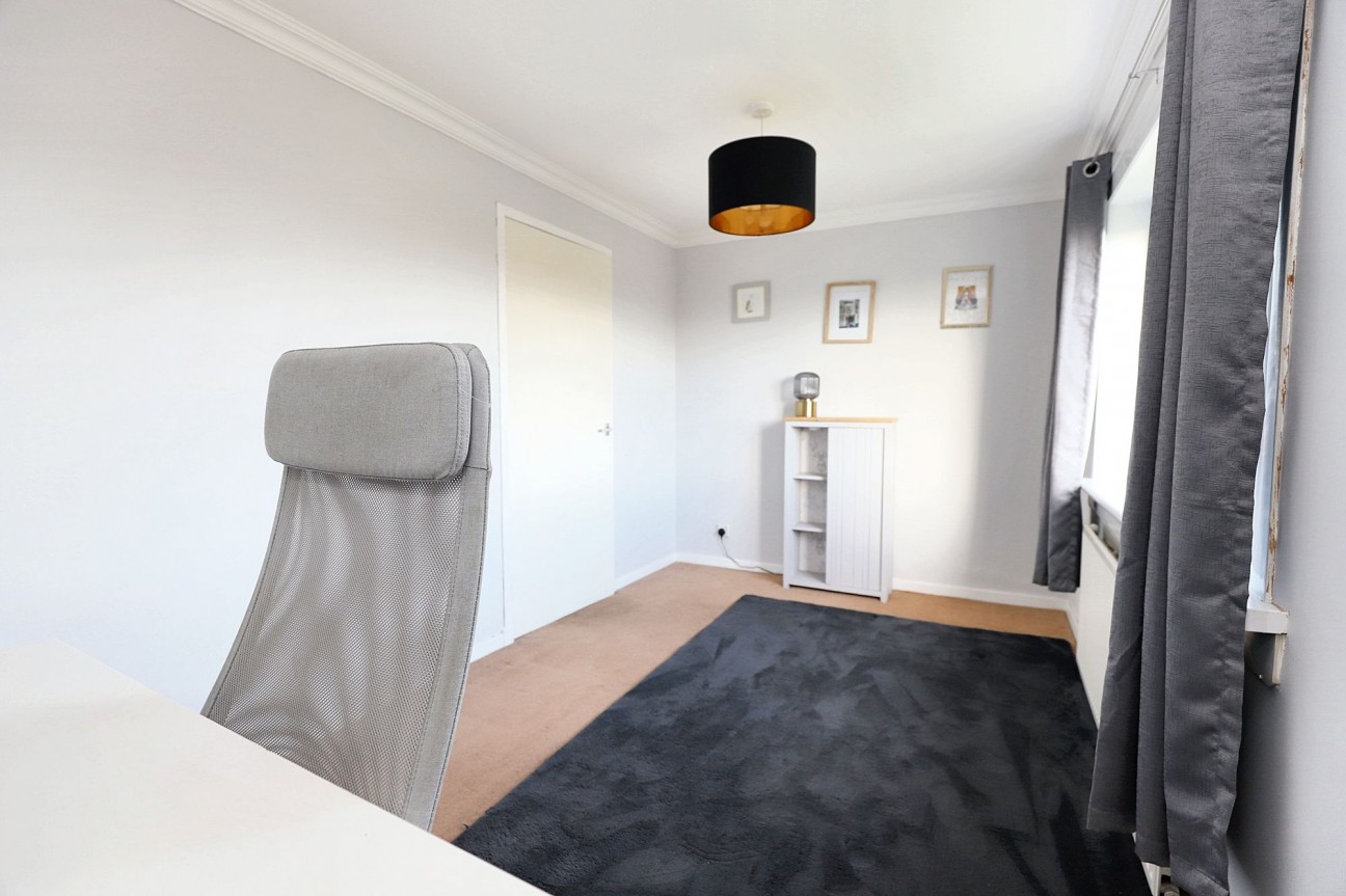 Melrose Place, Coatbridge, ML5