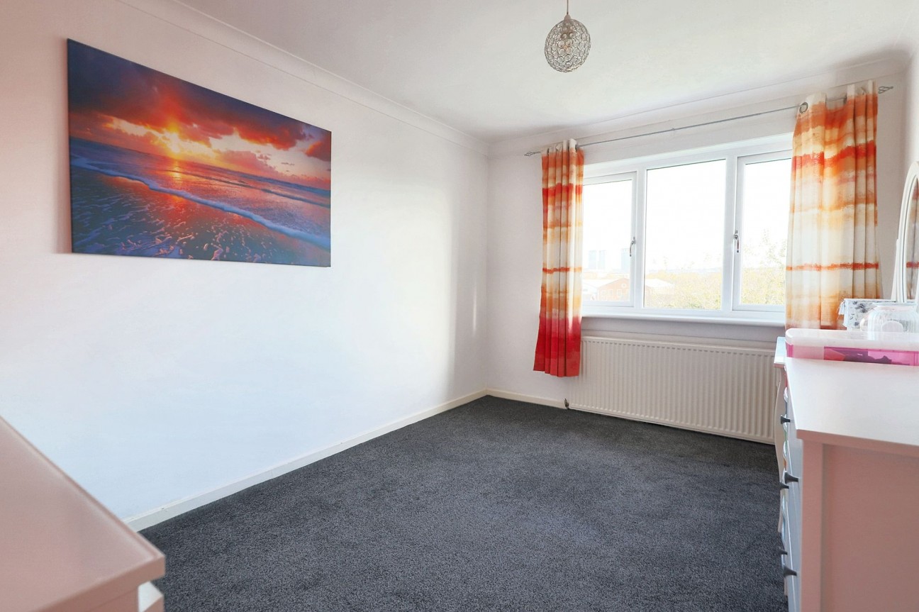 Melrose Place, Coatbridge, ML5