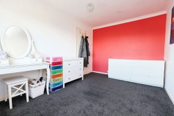 Melrose Place, Coatbridge, ML5