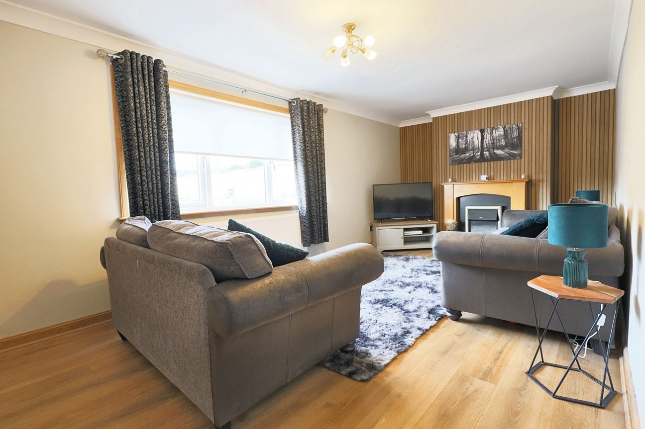 Melrose Place, Coatbridge, ML5