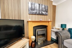 Melrose Place, Coatbridge, ML5