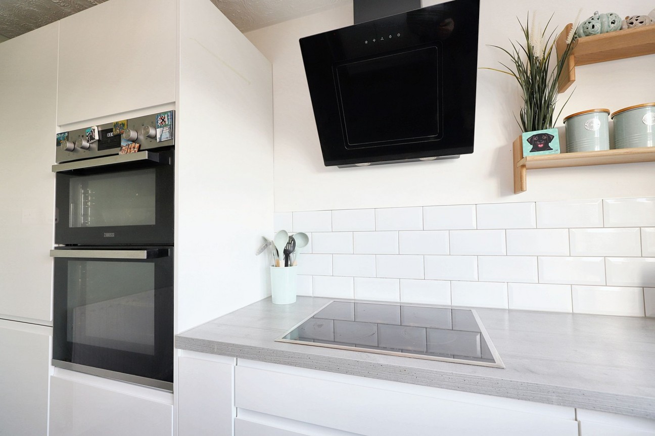 Melrose Place, Coatbridge, ML5