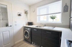 Galashiels Avenue, Chapelhall, ML6