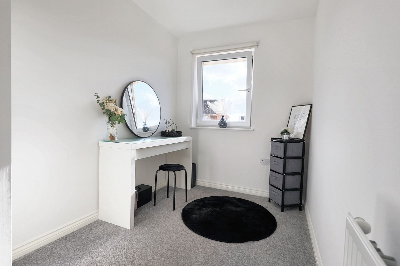 Galashiels Avenue, Chapelhall, ML6